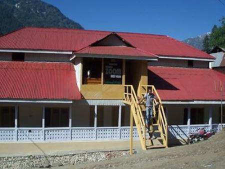 Book Stan Hotels In La Karachi Abad Naran Book Stan Hotels In La Karachi Abad Naran Abbottabad Murree Muzaffarabad At Rates Tourplanner Pk