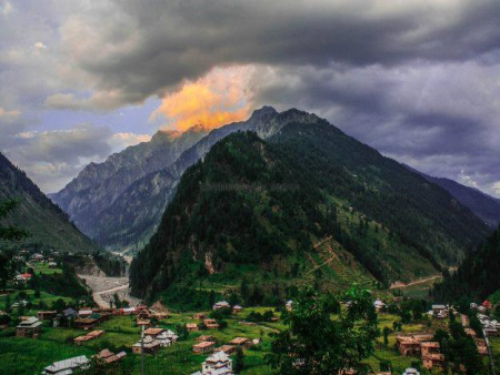 Neelum Valley AJK Tour Package (4D/3N)