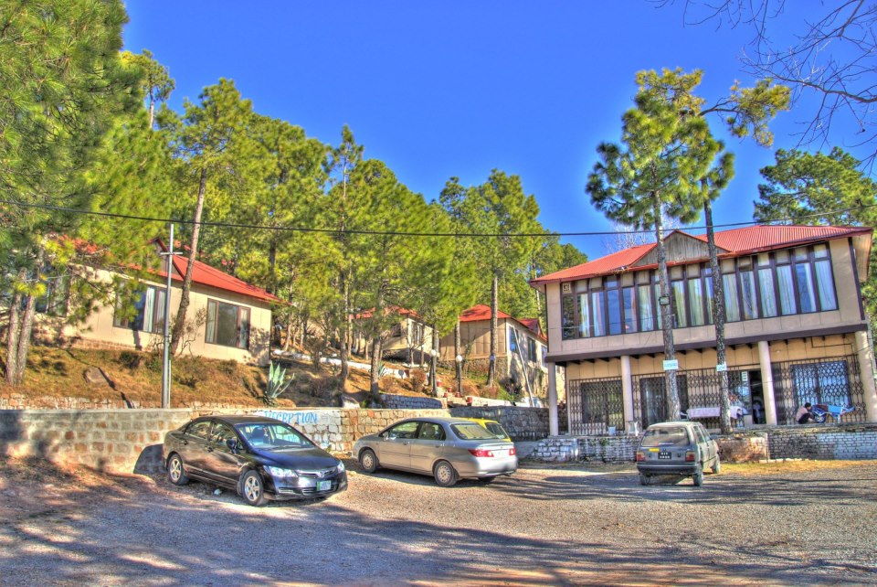 Arcadian Blue Pines Inn Hotel Ghora Gali Murree 